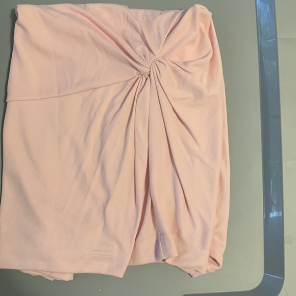 Top NWT - Picture 4 of 4